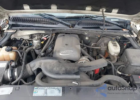 2003 Cadillac Escalade Standard z USA, uszkodzony, nr VIN 1GYEC63TX3R195539